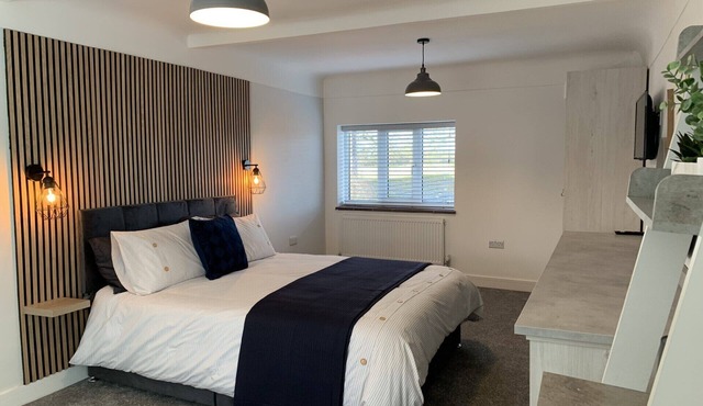 Beautiful 5 bed farmhouse