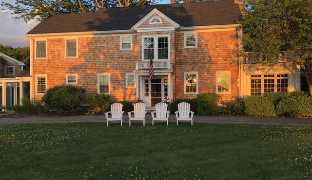 Beautiful 5 bed home close to Newport, Golf, and Beaches