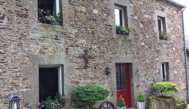 Beautiful 5 bed stone farmhouse in tranquil location