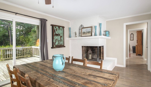 Beautiful 5 Bedroom Home-Cardinal Seas