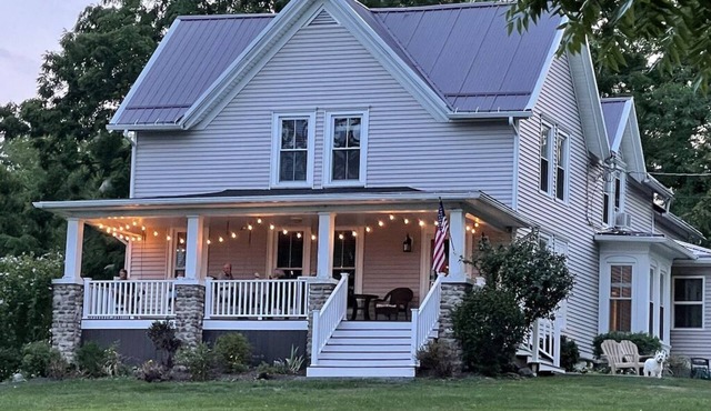 Beautiful 5 bedroom Lake House across the street from Cayuga Lake.