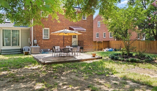 Beautiful 5-bedroom house in a prime location near DC