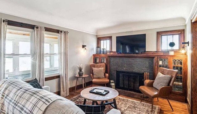 Beautiful 5-bedroom historic home within walking distance to downtown Plymouth