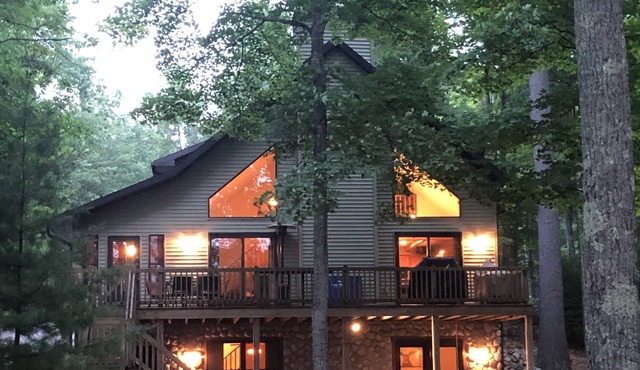 Beautiful 5 Bedroom Home on Little St. Germain Lake with Large Lot and Sauna