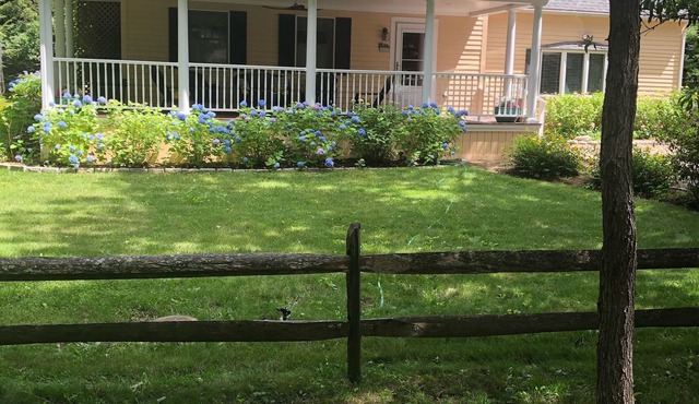 Beautiful 5 BR, 4.5 baths w/modern conveniences