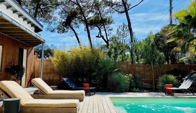 Beautiful 5 * villa 200m from the beach - Heated pool - Everything walking dist.