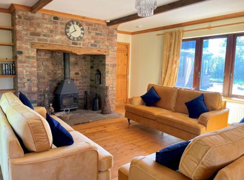 Beautiful 5BR House near Gretna Green with Garden - Pass the Keys