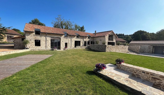 Beautiful 6-Bedroom Villa in heart of Haute-Vienne
