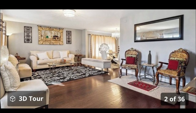 Beautiful 6000 sq ft Castle House with 4-bedroom in Chicago