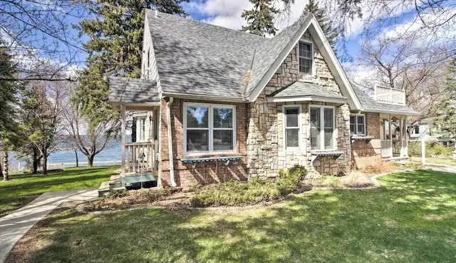 Beautiful 7BR 5BA Home on Leech Lake