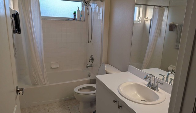 Beautiful Abby Veranda with Golf & Lake Views nHeritage Oaks Golf & Country Club