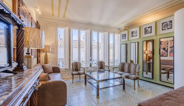 Beautiful accomodation next to the sundy beach, 40 km from Barcelona