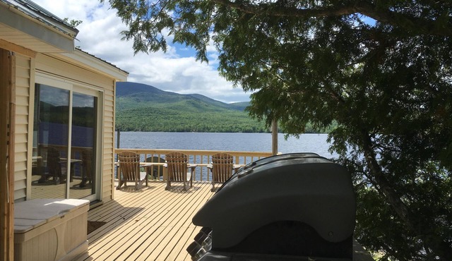 Beautiful Adirondack Lakeside Retreat