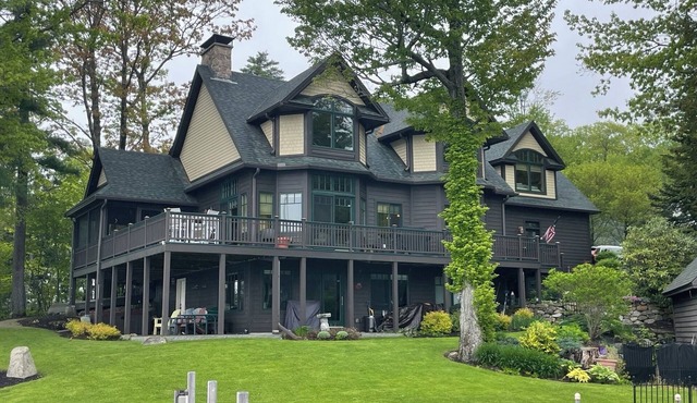 Beautiful Adirondack home faces west with huge sun deck and sleeps 10