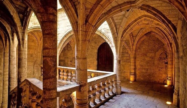 Beautiful air-conditioned villa + private heated saltwater swimming pool in 4* category