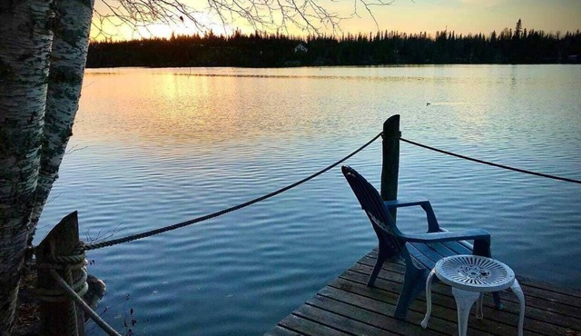 Beautiful All Season Cottage on Remi Lake