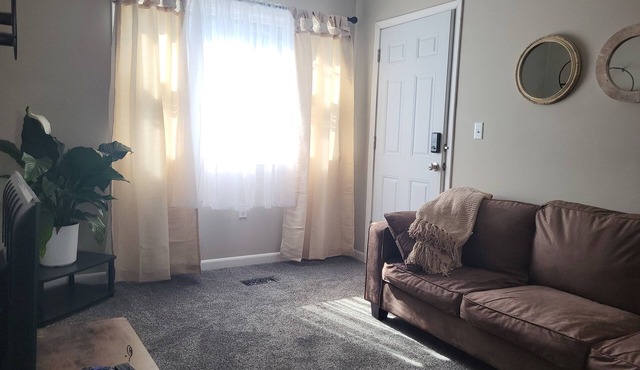 Beautiful and also conveniently located.