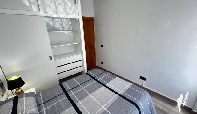 Beautiful and centrally located apartment in Madrid for 4 persons