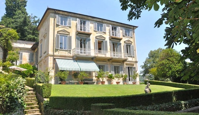 Beautiful and charming apartment in nineteenth century villa