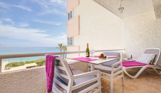 Beautiful and cheerful apartment with communal pool in Altea, Costa Blanca, Spain for 3 persons