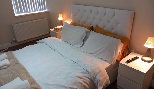 Beautiful and Cosy 3 beds home for 6 guests near Doncaster Racecourse