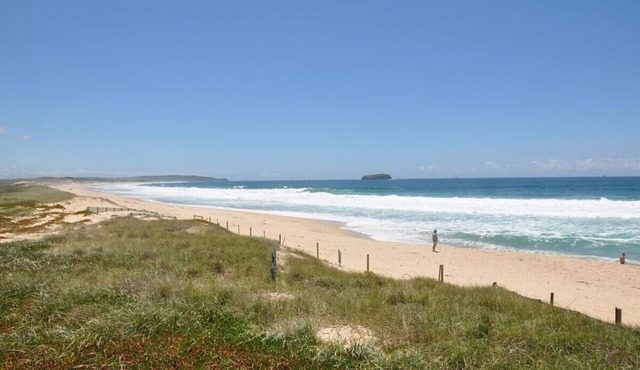 Beautiful and comfy 3 bedrooms duplex close to everything