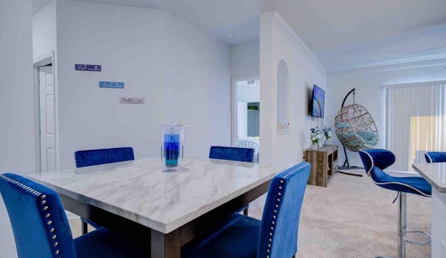 Beautiful and Cozy 2 BR 2 BA