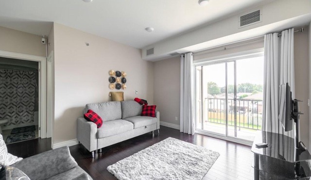 Beautiful and Elegant Executive Rental for Longer term stays. 2 BR, 2 Bath.