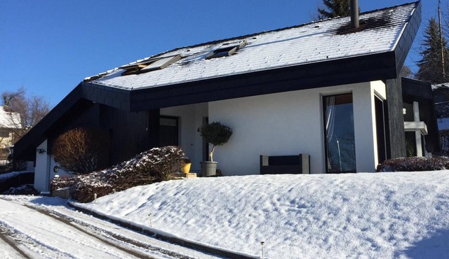 Beautiful and large villa with garden a few minutes from Annecy and the Aravis.