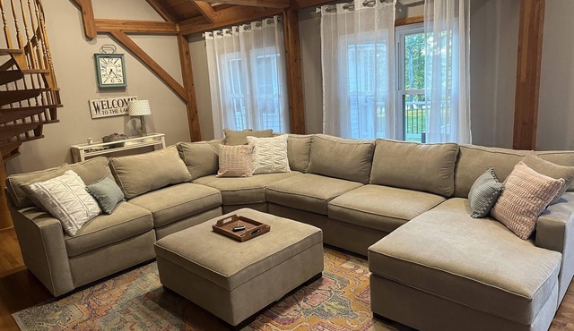 Beautiful and Private 6000 sqft waterfront home with private dock and hot tub!