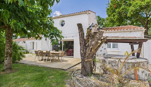 Beautiful and spacious quiet house for 8 people