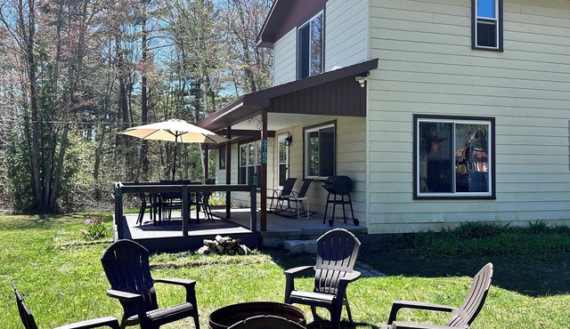 Beautiful and Spacious Lakeview House in East Tawas, Michigan.