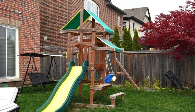 Beautiful and spacious two bed room Basement Apartment
