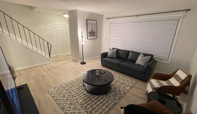 Beautiful and Spacious 3 BDR/3 Beds Home
