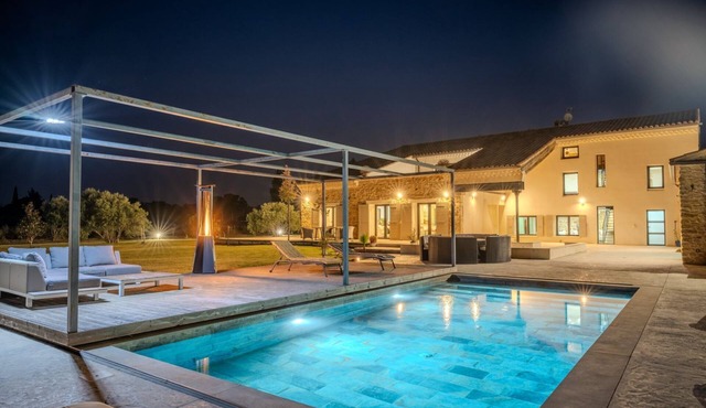 Beautiful and spacious mas in Provence
