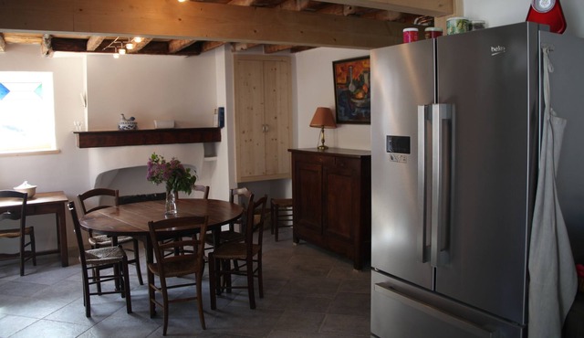 Beautiful and vast house completely restored in 2016