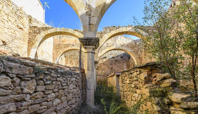 Beautiful apartment in villa for 2 people with WIFI, TV, terrace, pets allowed and panoramic view