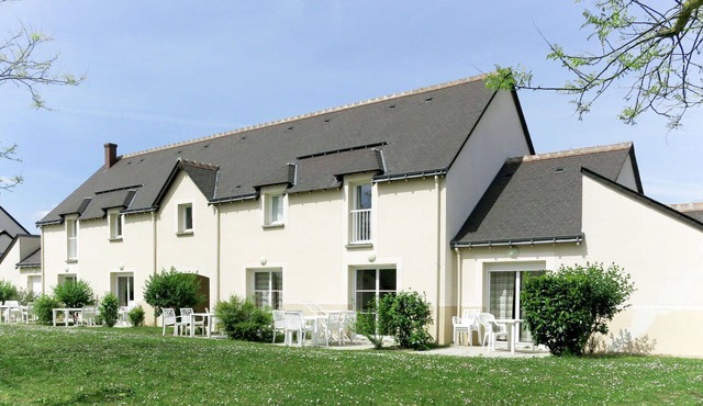 Beautiful apartment in villa for 4 people with pool, WIFI, TV, terrace and pets allowed
