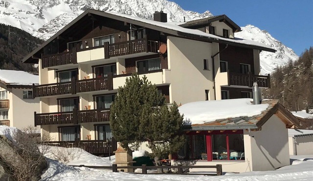 Beautiful apartment for 2 guests with WIFI, TV and balcony