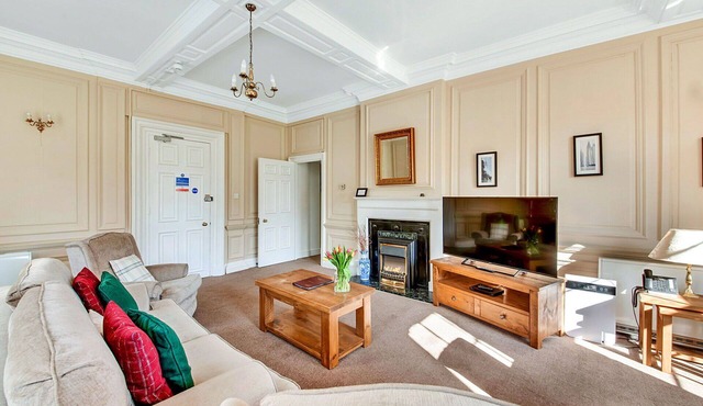 Beautiful apartment for 4 guests with hot tub, pool, WIFI and terrace