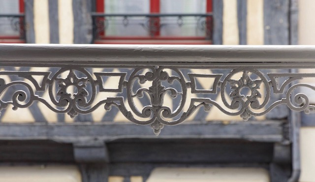 Beautiful apartment in a townhouse with a garden, fully renovated in 2021.