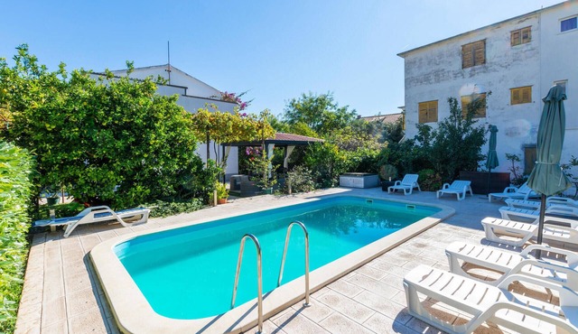 Beautiful apartment in Kastel Stari