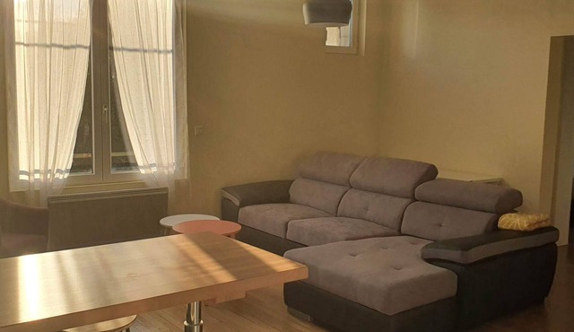 Beautiful apartment Bourges 2nd floor