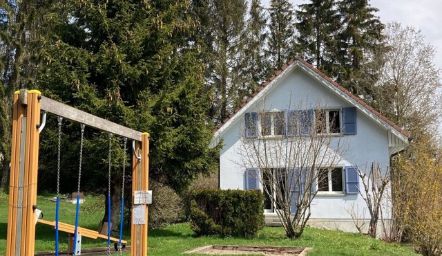 Beautiful apartment for 11 people with WIFI, TV, balcony, pets allowed and parking