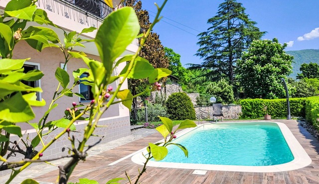 Beautiful apartment for 4 people with private pool, WIFI, TV, patio and panoramic view
