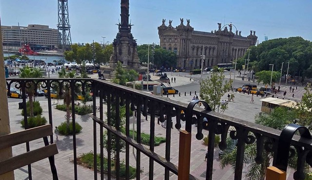 Beautiful Apartment on Las Ramblas | Sea Views