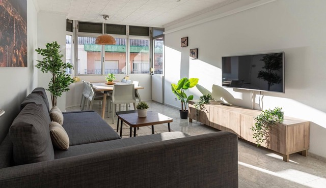 Beautiful apartment in Camp Nou