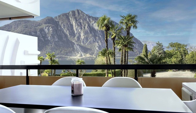 Beautiful apartment for 4 people with A/C, WIFI, pool, TV, balcony and panoramic view