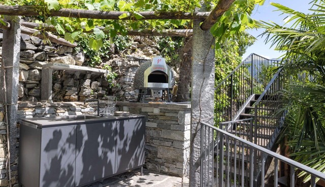 Beautiful apartment for 4 guests with A/C, WIFI, TV, patio and panoramic view