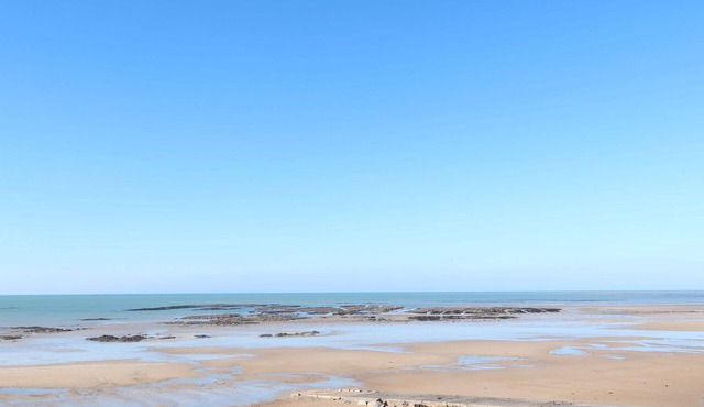 Beautiful apartment for 4 people with TV, balcony and parking